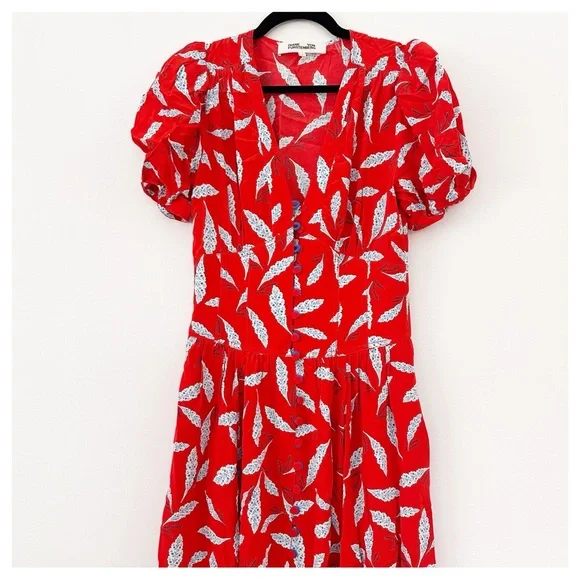 Diane Von Furstenberg Cordelia Vibrant Red Midi Dress with White Pattern - Picture 4 of 9
